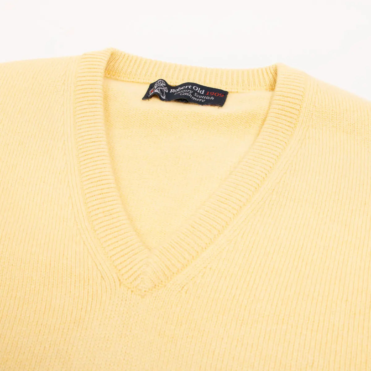 Lemon Frost Tobermorey 4ply V-Neck Cashmere Sweater Robert Old